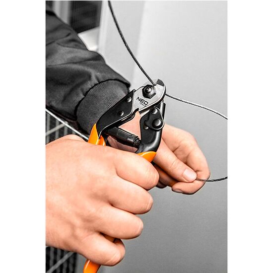 Cleste pentru taiat cabluri si sarma neo tools 01-512